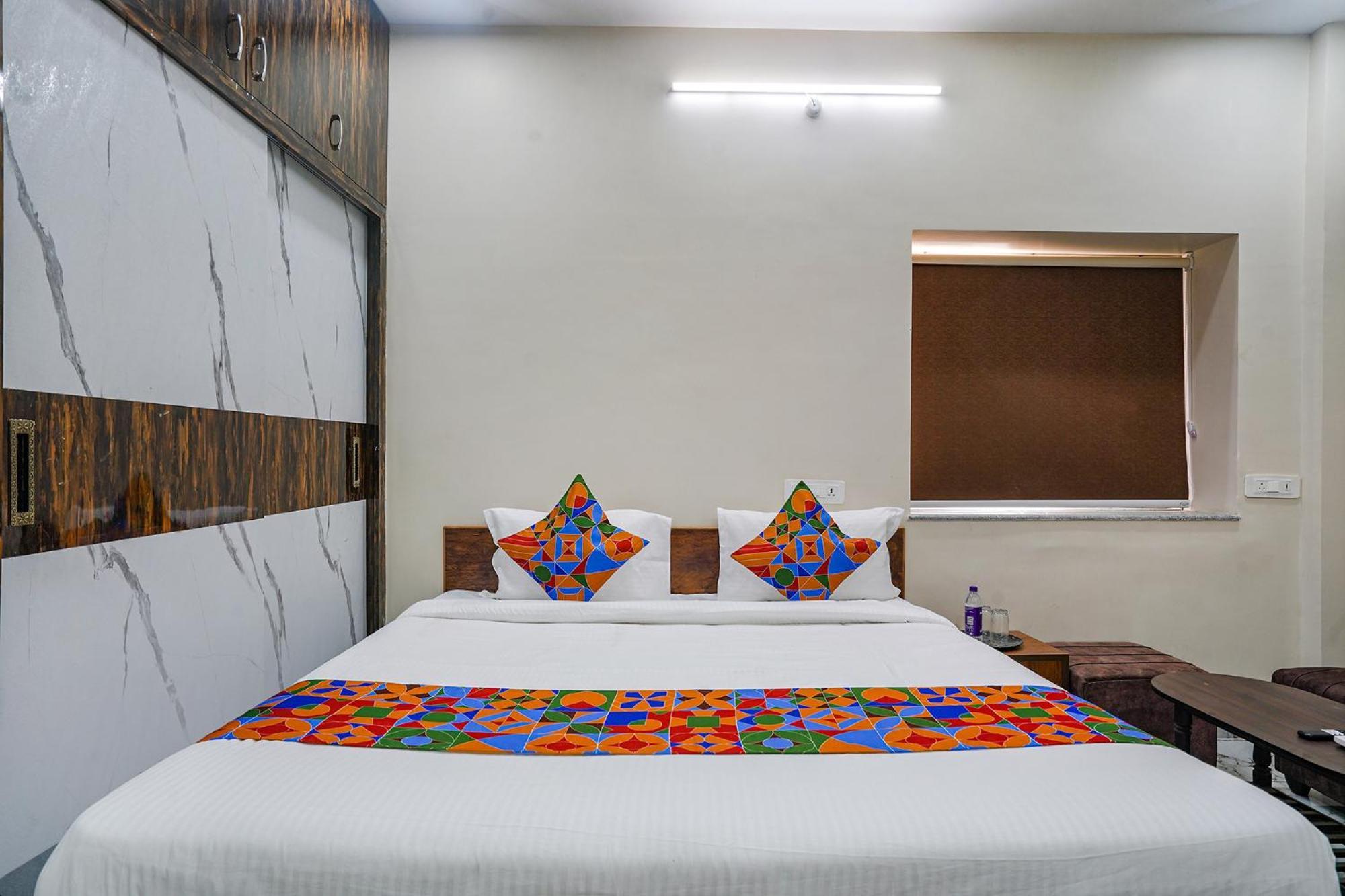 Fabhotel Perams Grand Inn - Hitech City Hyderabad Esterno foto