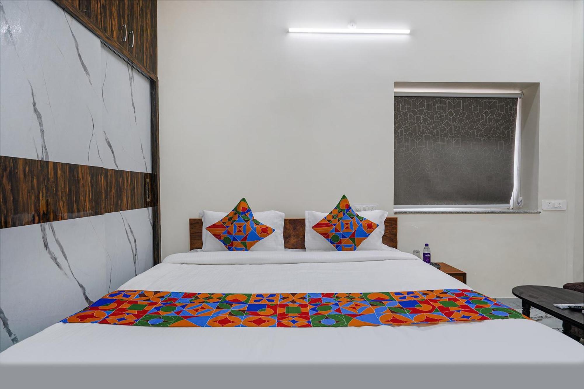 Fabhotel Perams Grand Inn - Hitech City Hyderabad Esterno foto