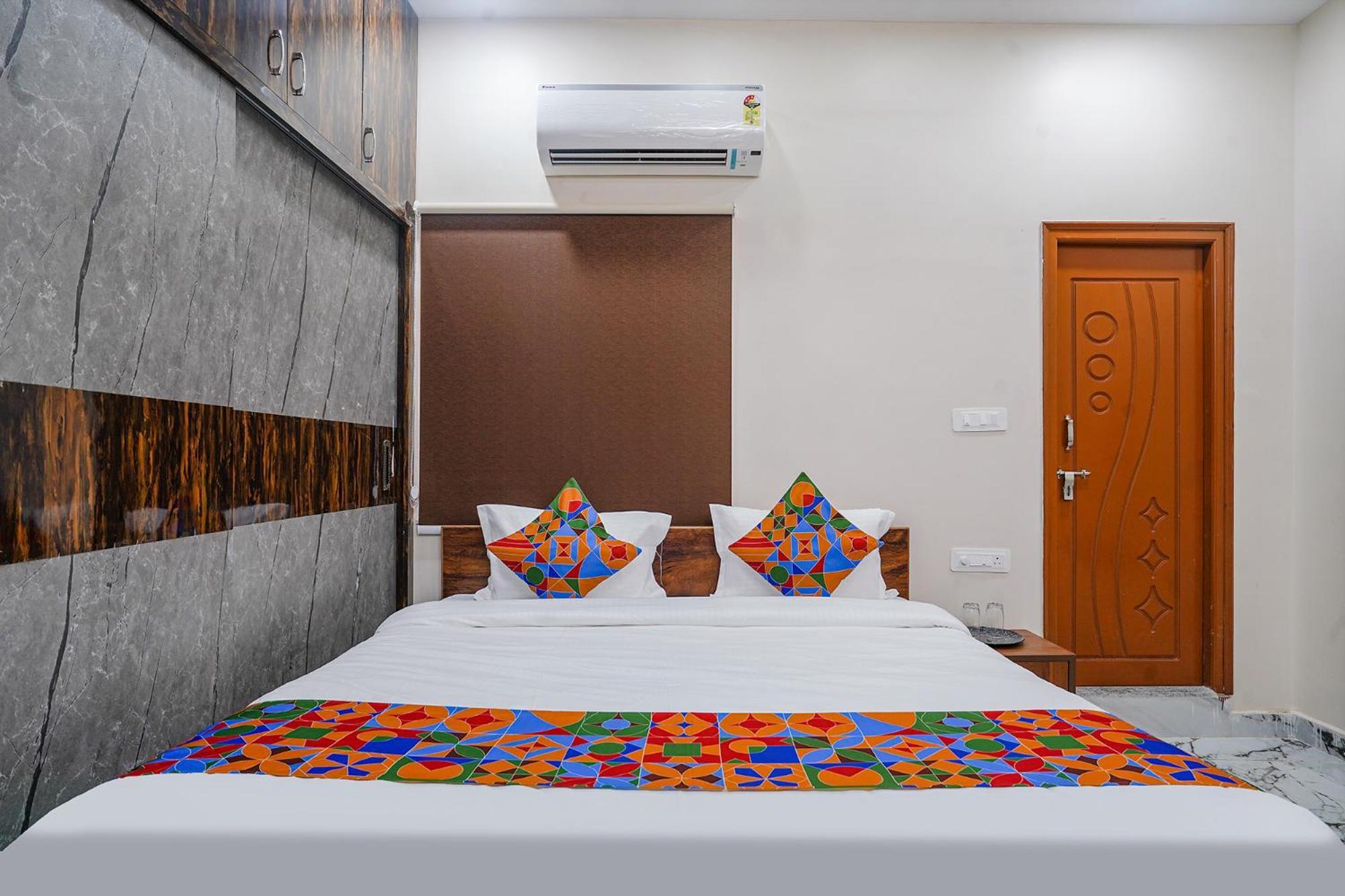 Fabhotel Perams Grand Inn - Hitech City Hyderabad Esterno foto