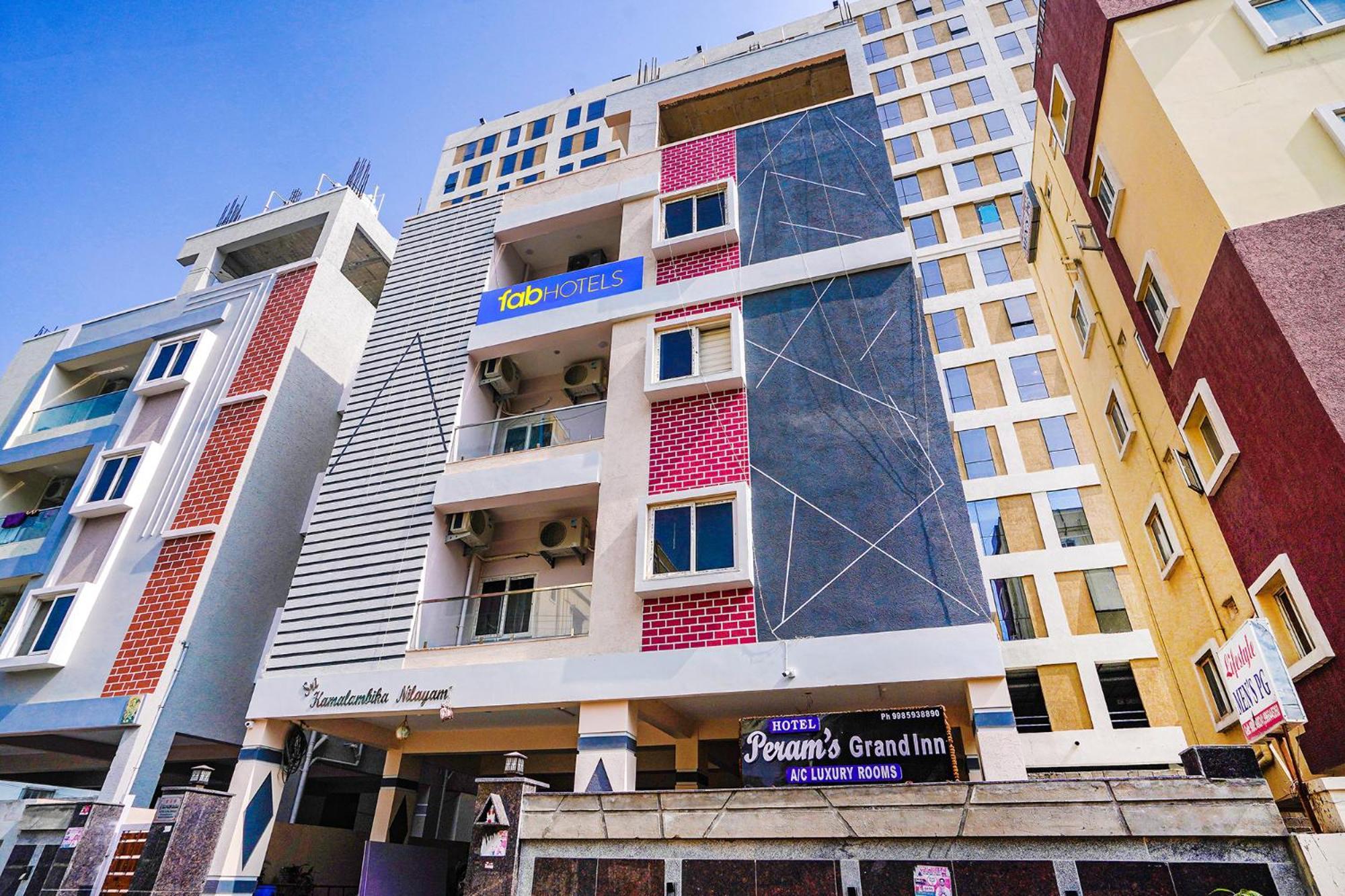 Fabhotel Perams Grand Inn - Hitech City Hyderabad Esterno foto