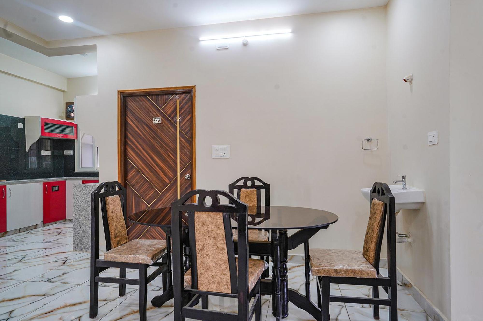 Fabhotel Perams Grand Inn - Hitech City Hyderabad Esterno foto